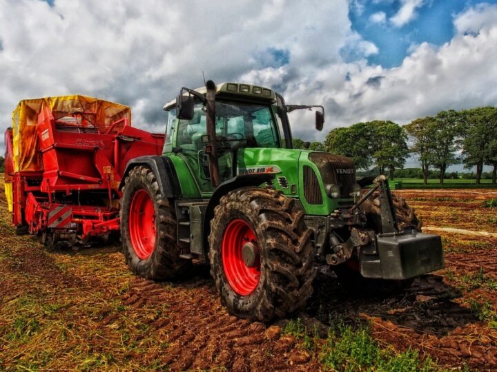 Szczyt Rolniczy w stolicy Polski: Premier Tusk proponuje działania na rzecz rolników