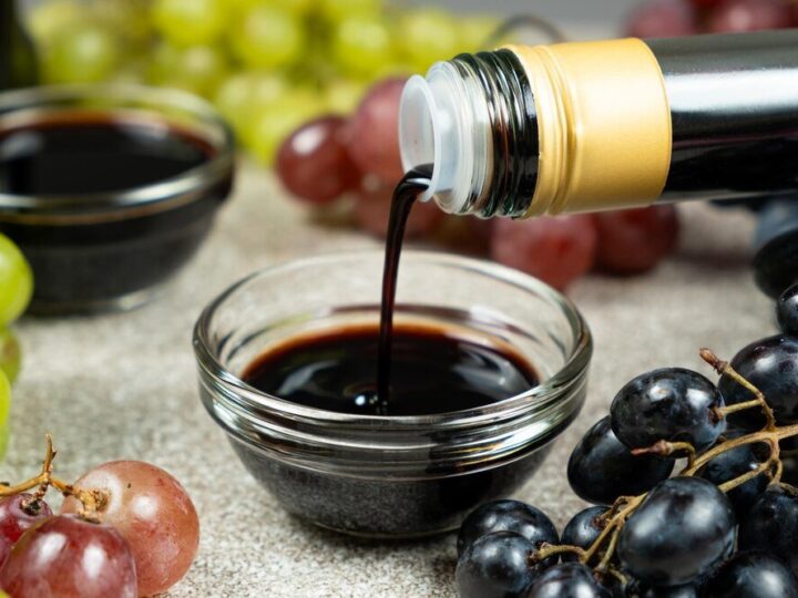 Ocet balsamiczny w kuchni: właściwości i zastosowanie