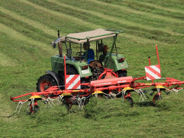 Dobór wału odbioru mocy do różnych maszyn rolniczych – zasady i praktyczne wskazówki