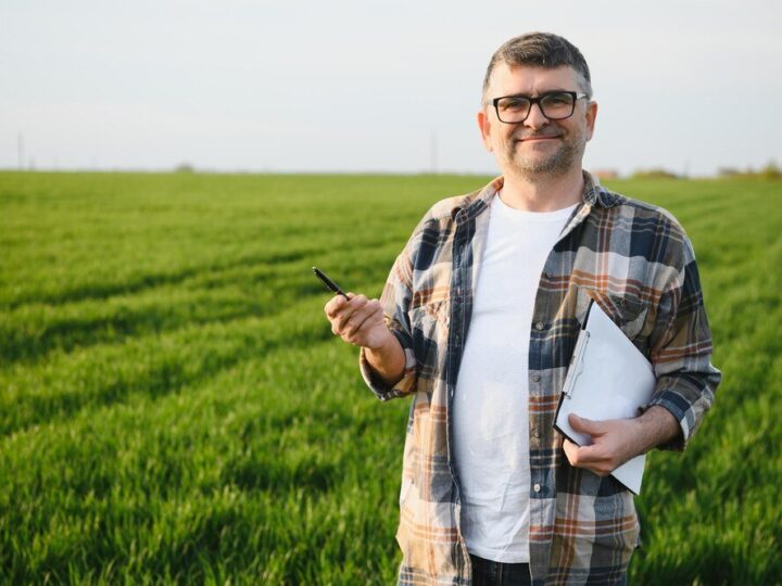 Specjalista od rolnictwa – obowiązki, zarobki, wymagane kwalifikacje